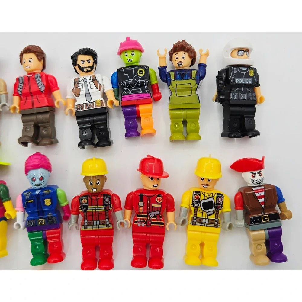 RMS International Building Block Minifigures Lot of 20 Police Fire Pirate Toy